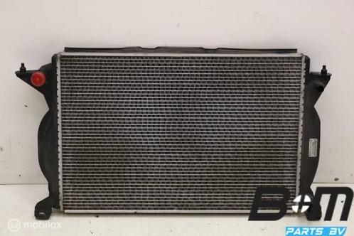 Radiateur Audi A8 4E, Auto-onderdelen, Motor en Toebehoren, Gebruikt