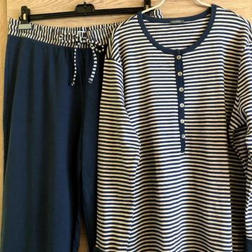 Pyjama of homewear van Schiesser- T4XL blauw en beige