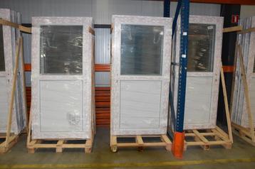 deur, garagedeur, buitendeur, ramen, raam, schuiframen, 7016 beschikbaar voor biedingen