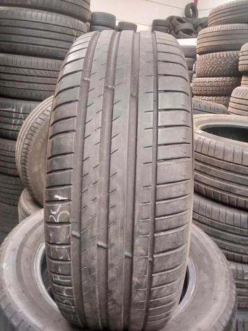 235/60/18 235/60r18 2356018 zomer Michelin  beschikbaar voor biedingen