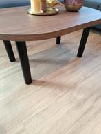 Nieuwe moderne ovale salontafel met ijzeren poten., Huis en Inrichting, Tafels | Salontafels, Ophalen, 50 tot 100 cm, 50 tot 100 cm
