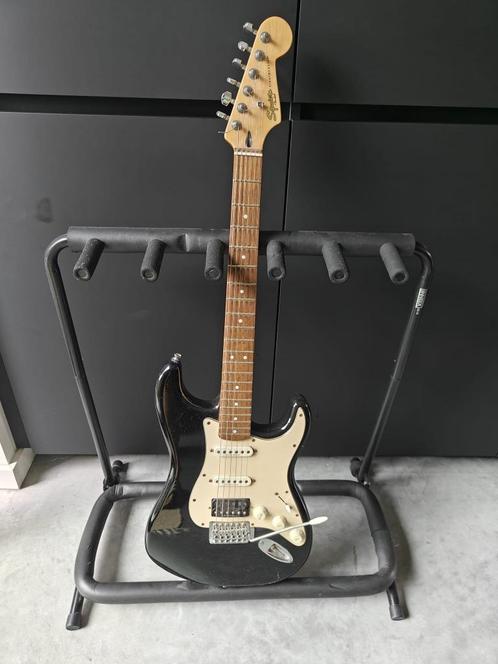 Fender Squier Vintage Mod. Strat HSS Black, Muziek en Instrumenten, Snaarinstrumenten | Gitaren | Elektrisch, Gebruikt, Solid body