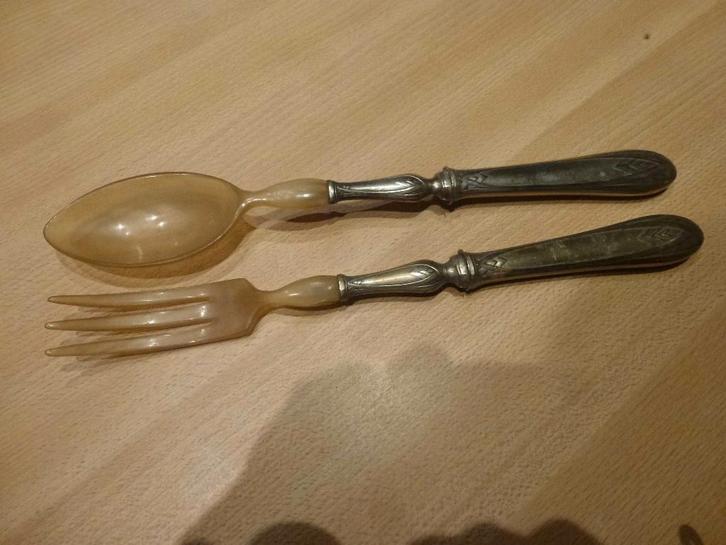 couverts anciens à salade , pince, palette, spatule, Maison & Meubles, Pièces pour table, Utilisé, Dessus de la table, Métal, Enlèvement ou Envoi