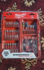 Milwaukee boor en bitset nieuwe 25 euro voor 1 pak, Ophalen of Verzenden