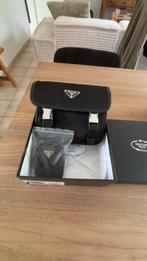 Prada tas, Handtassen en Accessoires, Tassen | Schoudertassen, Zwart, Nieuw, Leer, Ophalen