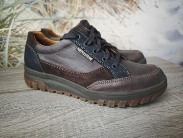 Mephisto maat 40,5 ( EUR7 / US 7,5 ) beschikbaar voor biedingen