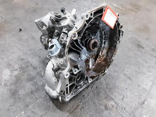 VERSNELLINGSBAK Opel Corsa D (01-2006/12-2014) (F13), Auto-onderdelen, Transmissie en Toebehoren, Opel, Gebruikt