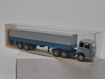 MAN vrachtwagen met huiftrailer - Wiking 1/87 beschikbaar voor biedingen