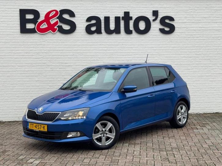 Skoda Fabia 1.2 TSI Ambition Business Cruise control Airco N, Auto's, Skoda, Bedrijf, Fabia, ABS, Airbags, Airconditioning, Bluetooth