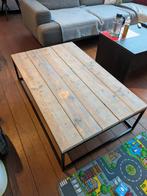 Salontafel massief hout met ijzeren onderstel, Huis en Inrichting, Tafels | Salontafels, Ophalen