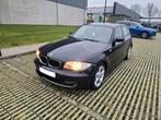 BMW 116i 2.0 E87 2011, Auto's, BMW, Zwart, 4 cilinders, Zwart, 5 deurs