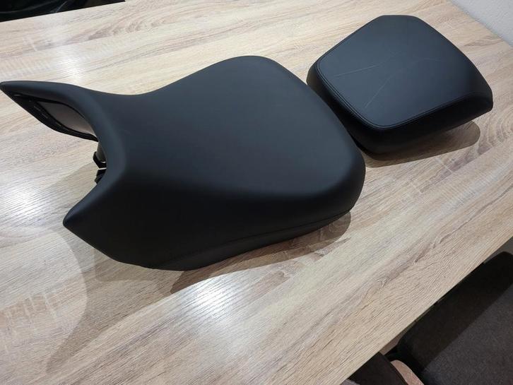 Triumph tiger 1200 rally pro-stoelen uit 2023, Motoren, Accessoires | Overige, Nieuw, Ophalen