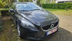 Volvo V40 met trekhaak, Autos, Volvo, 5 places, Carnet d'entretien, Cuir, Berline