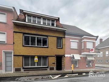 Huis te koop in Roeselare, 4 slpks beschikbaar voor biedingen