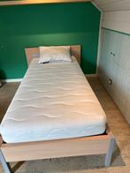 Slaapkamer met bed, kast en bureau, Huis en Inrichting, Slaapkamer | Complete slaapkamers, Ophalen, Zo goed als nieuw, Eenpersoons