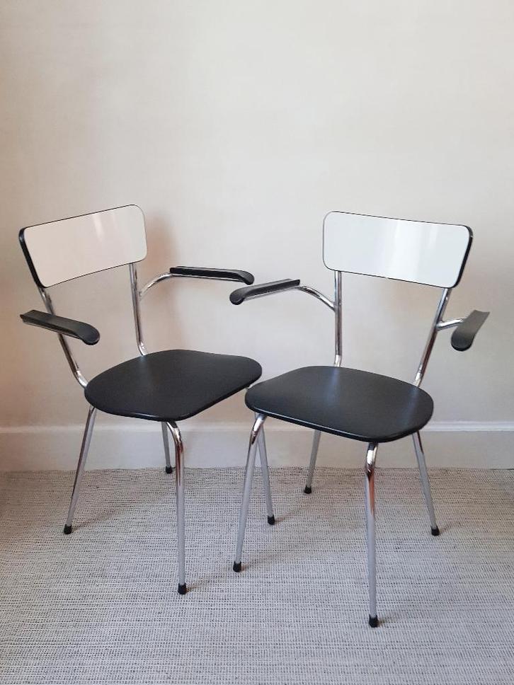 Paire de chaises vintage chromées - formica et simili, Collections, Rétro, Maison et Meubles, Enlèvement ou Envoi