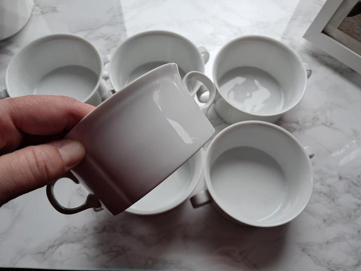 Set van 6 Azberg porseleinen koppen (Design servies), Huis en Inrichting, Keuken | Servies, Zo goed als nieuw, Porselein, Ophalen