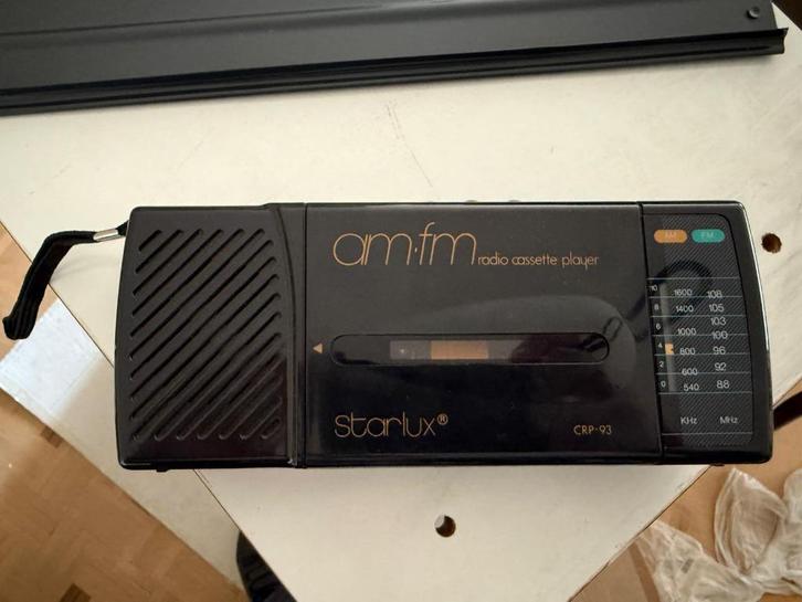 Starlux CRP-93 – Vintage AM/FM Radio met Cassette Speler, Antiek en Kunst, Antiek | Tv's en Audio, Ophalen of Verzenden