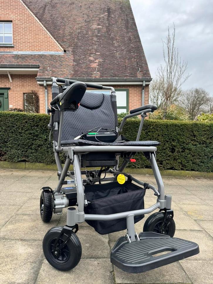 Opvouwbare elektrische rolstoel – Invacare Kompas plooibaar, Diversen, Rolstoelen, Elektrische rolstoel, Ophalen of Verzenden