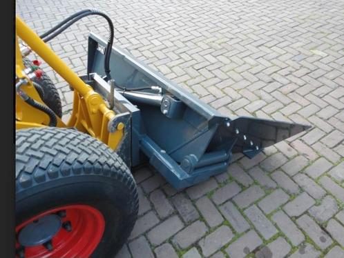Knikmops zijkiepbak grondbak blokkenklem, Zakelijke goederen, Landbouw | Werktuigen, Ophalen