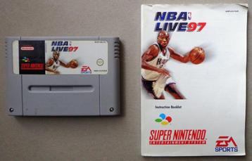 NBA Live 97 voor de Europese Super Nintendo + boekje 
