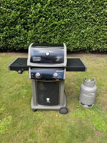 Barbecues WEBER + 2 volle gasflessen beschikbaar voor biedingen