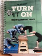 Bart Thijs - Turn IT on, Ophalen of Verzenden, Zo goed als nieuw, Bart Thijs; Robin De Vil