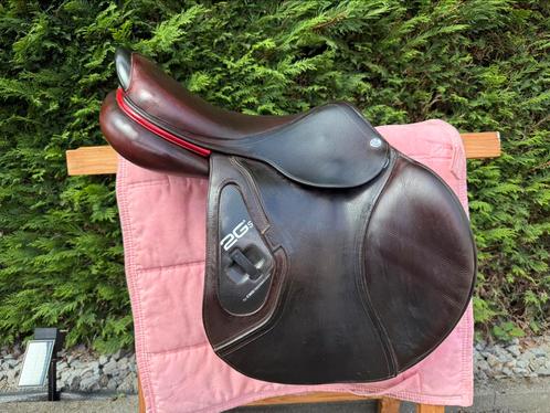 CWD, Prestige en Erreplus springzadel, Dieren en Toebehoren, Paarden en Pony's | Zadels, Zo goed als nieuw, Ophalen of Verzenden
