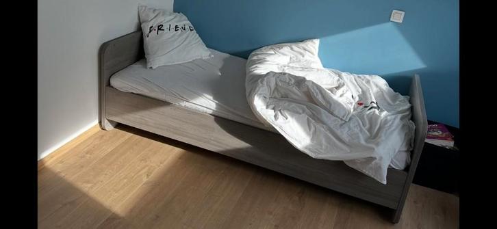 eenpersoonsbed 90x200 kinderbed meegroeibed, Kinderen en Baby's, Kinderkamer | Bedden, Zo goed als nieuw, 180 cm of meer, 85 tot 100 cm