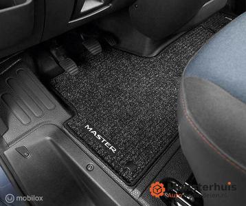 Mattenset origineel Renault Master III  7711426007 beschikbaar voor biedingen