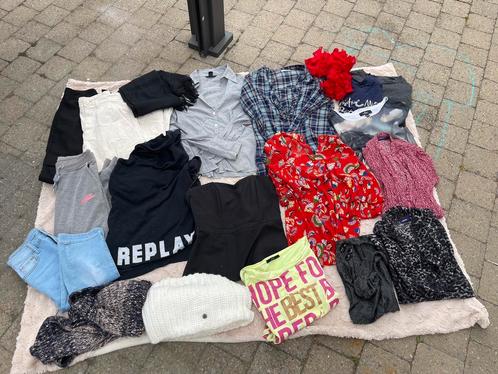 Lot pakket kleding 20 stuks dameskleding, Kleding | Dames, Dames-kledingpakketten, Gedragen, Maat 36 (S), Ophalen