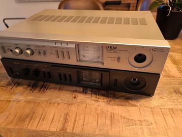 Akai AM-U11+ AM-U01  Stereo Integrated Amplifier (1981-82)   beschikbaar voor biedingen