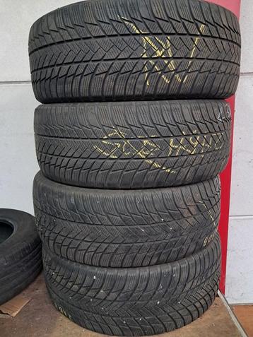 235/50/19 235/50r19 2355019 winter  beschikbaar voor biedingen