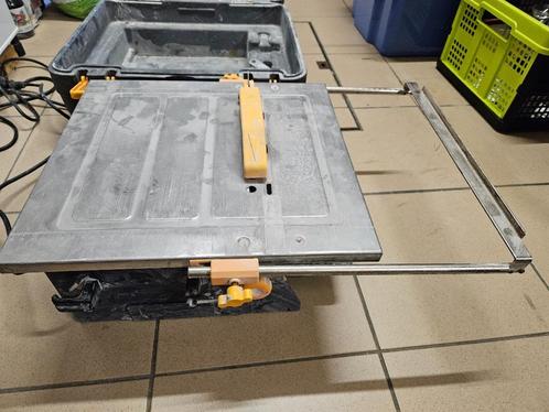 Tegelzaag (tafelmodel), Doe-het-zelf en Bouw, Gereedschap | Zaagmachines, Gebruikt, Overige typen, 600 tot 1200 watt, 30 tot 70 mm