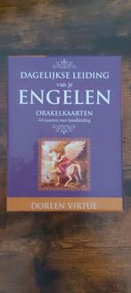 Dagelijkse leiding van je Engelen - Doreen Virtue, Boeken, Esoterie en Spiritualiteit, Ophalen of Verzenden, Zo goed als nieuw