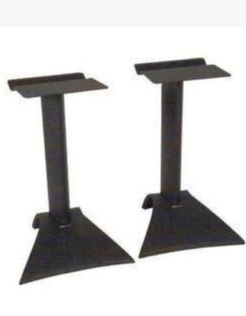 Vogel's Luidspreker bases.  beschikbaar voor biedingen