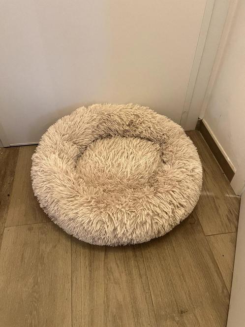 Premium donut hondenmand te koop! - Beige / L - 70 cm, Dieren en Toebehoren, Hondenmanden, Zo goed als nieuw, Ophalen of Verzenden