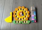 Houten klok met staander, Kinderen en Baby's, Speelgoed | Houten speelgoed, Ophalen of Verzenden, Zo goed als nieuw, Overige typen