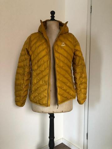 Dames Winterjas beschikbaar voor biedingen