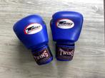 Twins bokshandschoenen 16OZ, Ophalen, Zo goed als nieuw, Bokshandschoenen