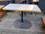 Tafel met metalen voet, Ophalen, Gebruikt