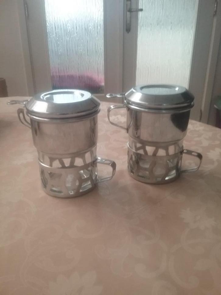 2 antieke koffie filters zilver kleurig inox, Antiek en Kunst, Antiek | Keukengerei, Ophalen of Verzenden