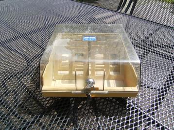 klasseerbox voor discettes of allerlei beschikbaar voor biedingen