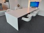 mooie designtafel in solid surface (corian) 310 x 120 x 74, Huis en Inrichting, Tafels | Eettafels, Ophalen, 100 tot 150 cm, Modern strak