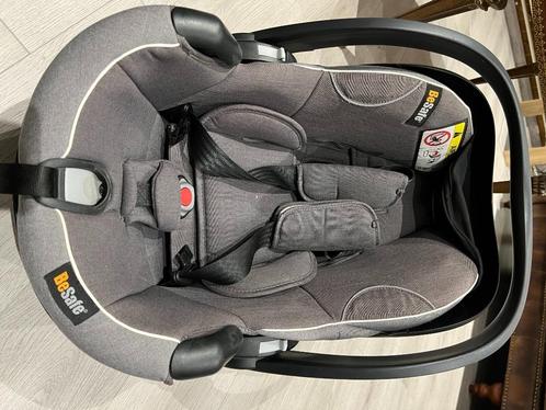 BeSafe  i-Size autostoel - Autozitje groep 0, Kinderen en Baby's, Autostoeltjes, Zo goed als nieuw, Autogordel, Ophalen