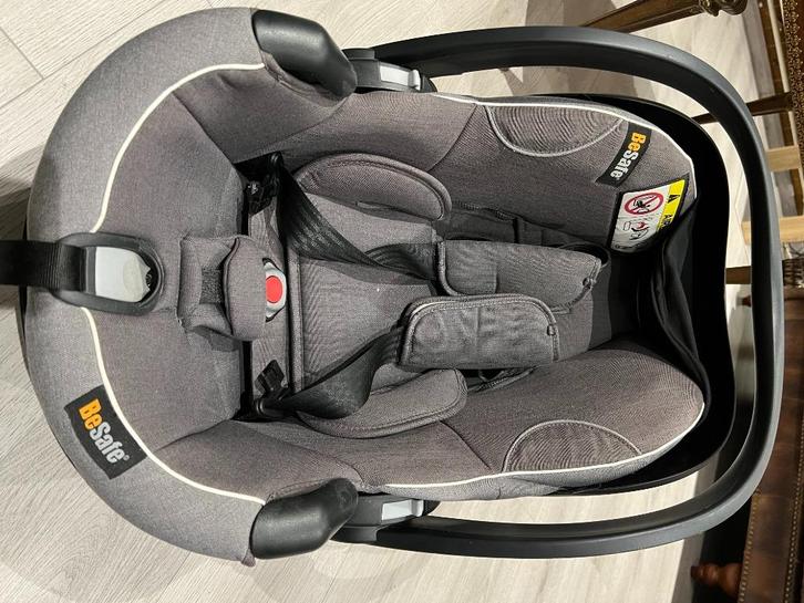 BeSafe  i-Size autostoel - Autozitje groep 0, Kinderen en Baby's, Autostoeltjes, Zo goed als nieuw, Autogordel, Ophalen