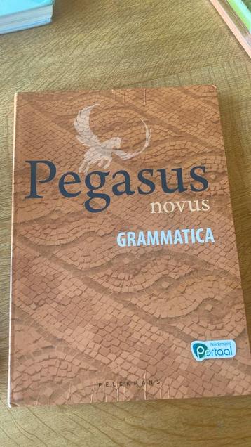 pegasus grammatica latijn, Enlèvement ou Envoi, Comme neuf, Secondaire, Latin
