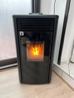 Pelletkachel zo goed als nieuw 1 maand oud – NOG GARANTIE, Ophalen, Zo goed als nieuw, Hout, Pelletkachel