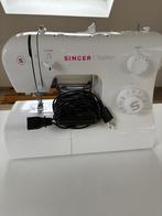 Singer naaimachine, Hobby en Vrije tijd, Naaimachines en Toebehoren, Ophalen, Nieuw, Naaimachine, Singer