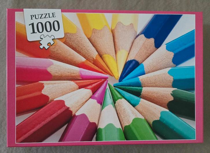 Puzzel 1000 1.000 st. “Colored pencil”, Hobby en Vrije tijd, Denksport en Puzzels, Zo goed als nieuw, Legpuzzel, 500 t/m 1500 stukjes